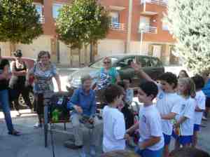 Helen and Tracy interacting with the local school children