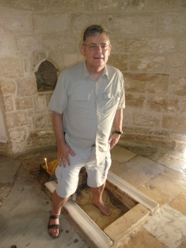 I too place my foot there