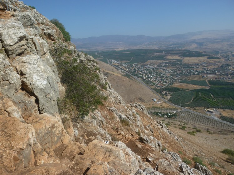 Not a difficult climb down, but potentially dangerous