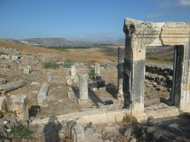 The ruins of an ancient synaogue at Arbel